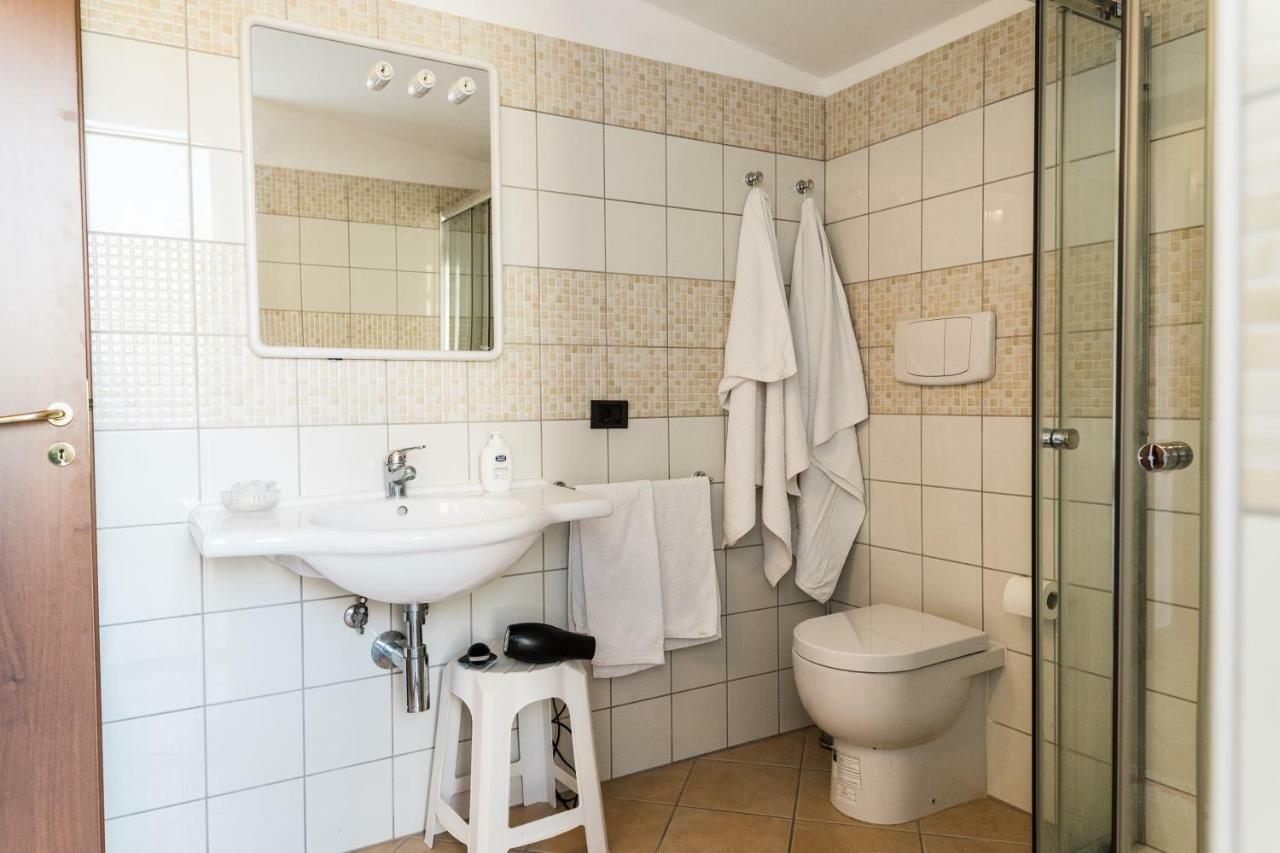 Torre Ancinale Bed and Breakfast Soverato Marina Buitenkant foto